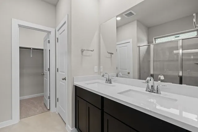 $349,000 | 142 Ayres Horn, Cedar Creek, TX 78612