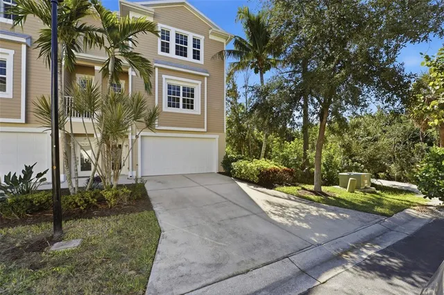 $599,900 | 10311 Lands End Circle, Unit 13, Placida, FL 33946