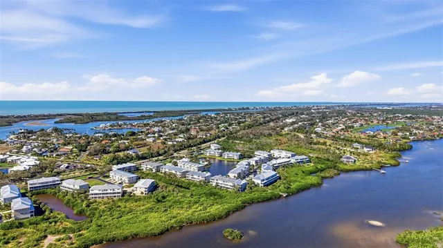 $599,900 | 10311 Lands End Circle, Unit 13, Placida, FL 33946