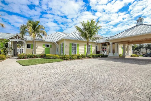 $599,900 | 10311 Lands End Circle, Unit 13, Placida, FL 33946