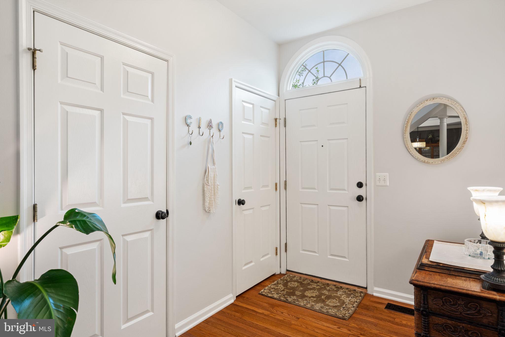 9080 Arch Hall Road Lorton, VA 22079 - Photo 5 of 54 Gallery Image 5