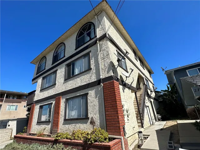 $2,695 | 2713 Calle Del Comercio, Unit C, San Clemente, CA 92672