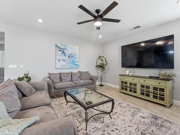 $1,050,000 | 1344 Cow Court, Tracy, CA 95391