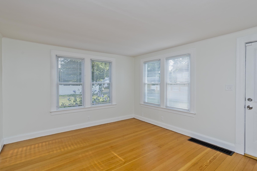 265 Ambrose Street Springfield, MA 01109 - Photo 12 of 24 an empty room with windows