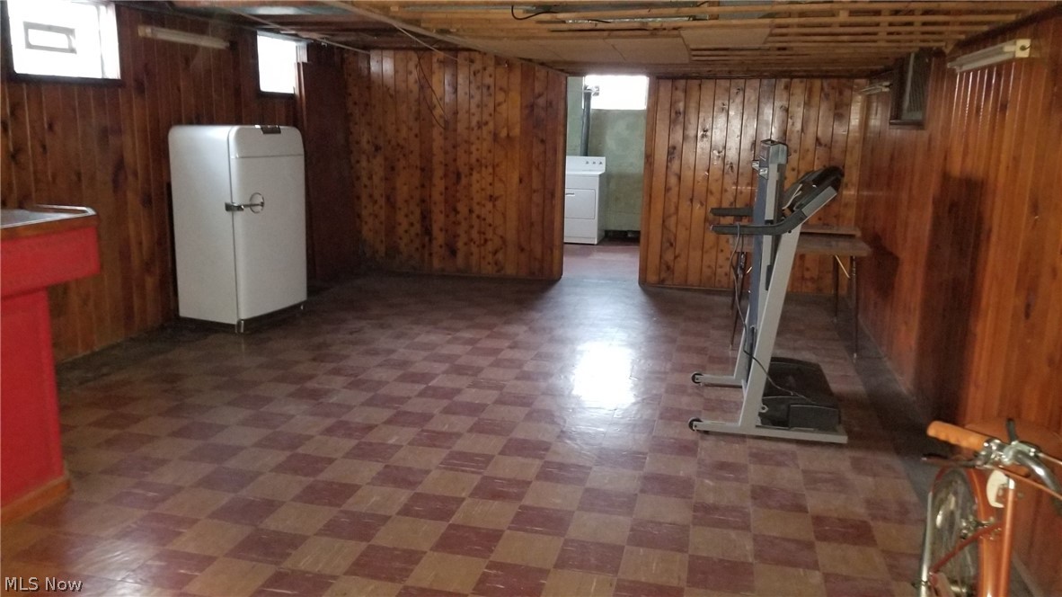 757 Ewing Road Youngstown, OH 44512 - Photo 20 of 22 Gallery Image 20