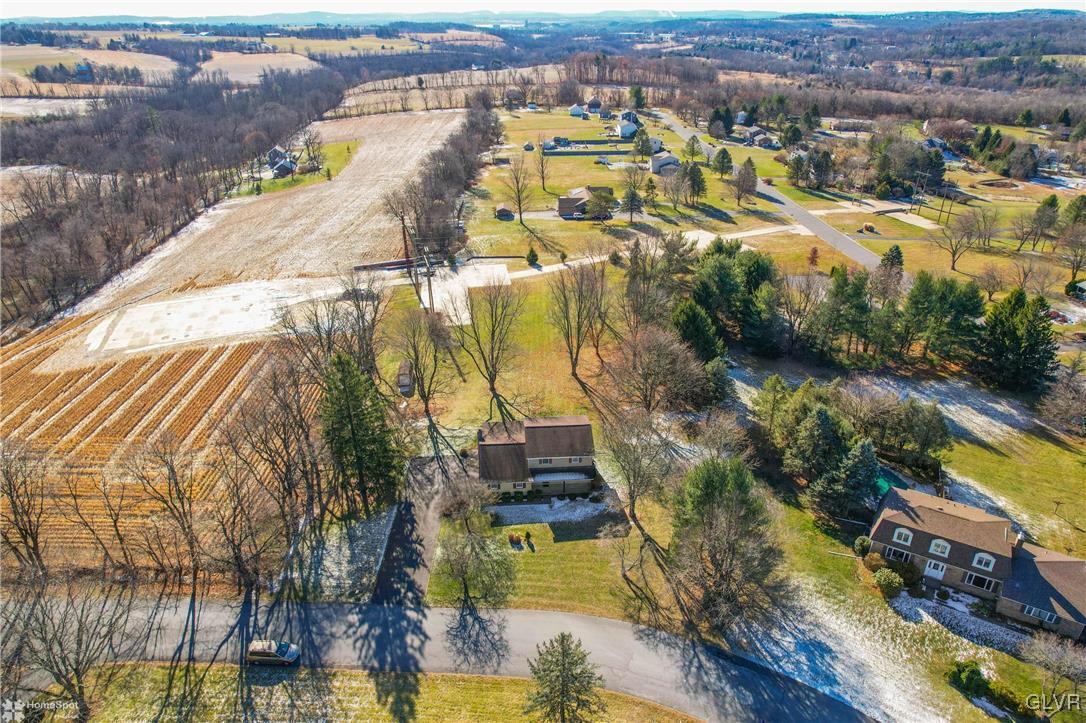 922 Breidinger Road Nazareth, PA 18064 - Photo 37 of 45