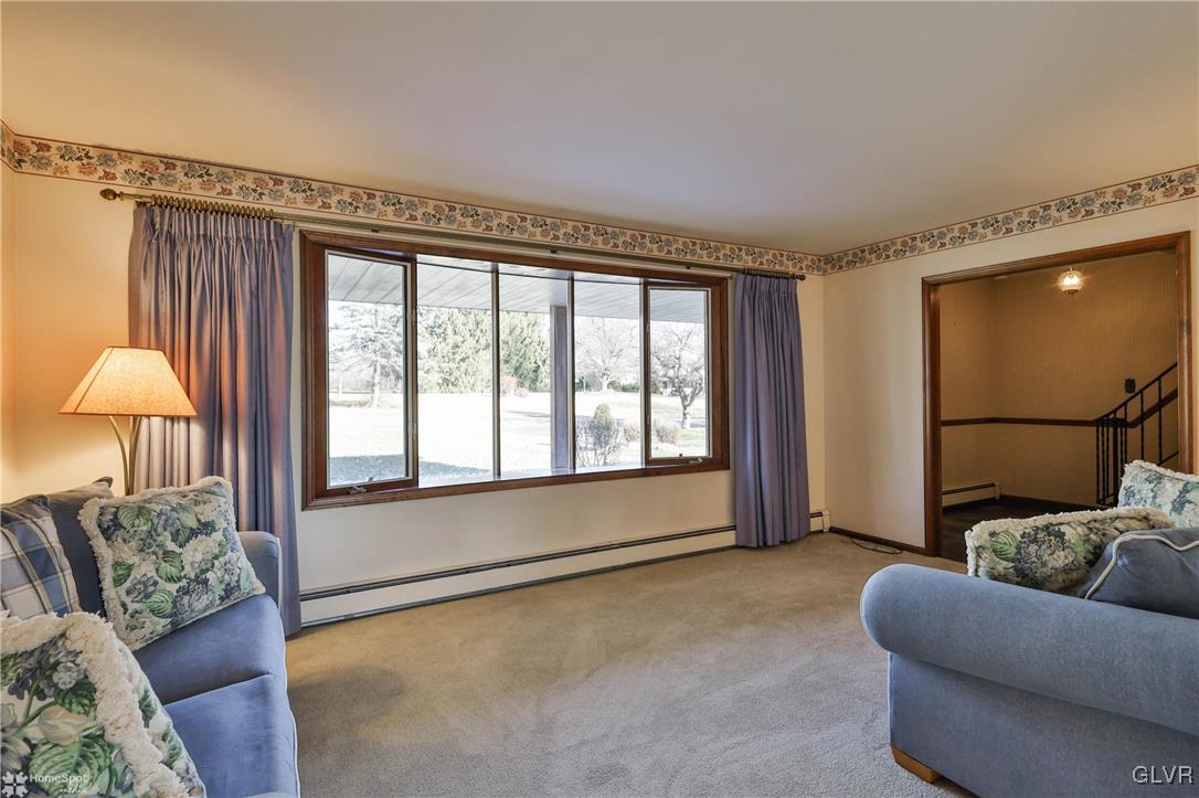 922 Breidinger Road Nazareth, PA 18064 - Photo 6 of 45