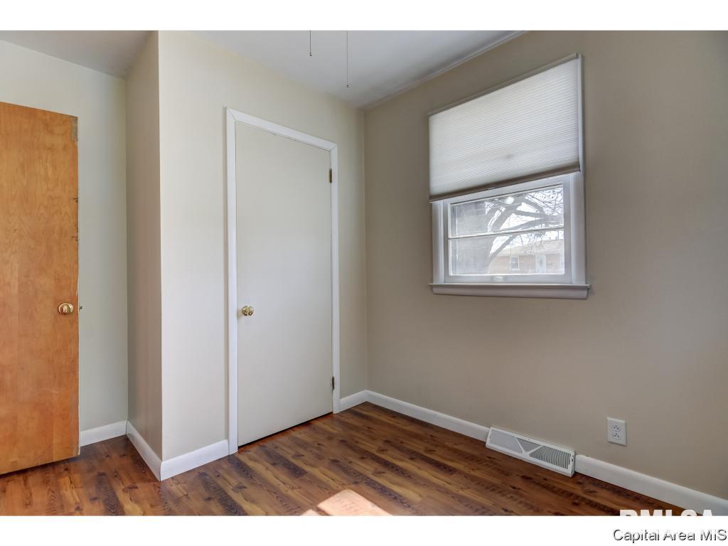 9 Stelte Lane Springfield, IL 62702 - Photo 12 of 33