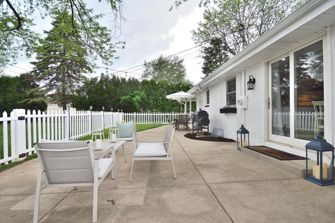 12905 Wembley Road Brookfield, WI 53005 - Photo 37 of 39 Patio