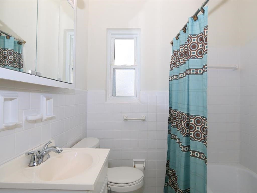 356 Riddle Place Newport, KY 41071 - Photo 13 of 22 Gallery Image 13