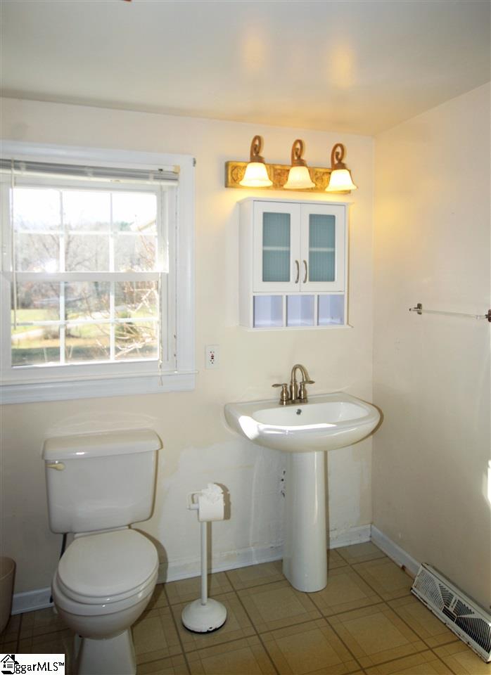 95 North Southerlin Road Travelers Rest, SC 29690 - Photo 11 of 23 Gallery Image 11