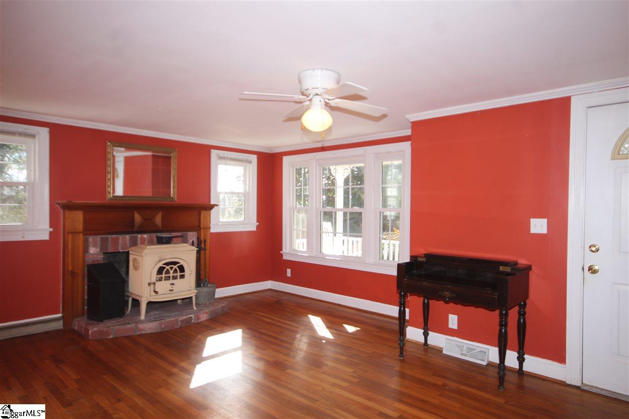 95 North Southerlin Road Travelers Rest, SC 29690 - Photo 6 of 23 Gallery Image 6
