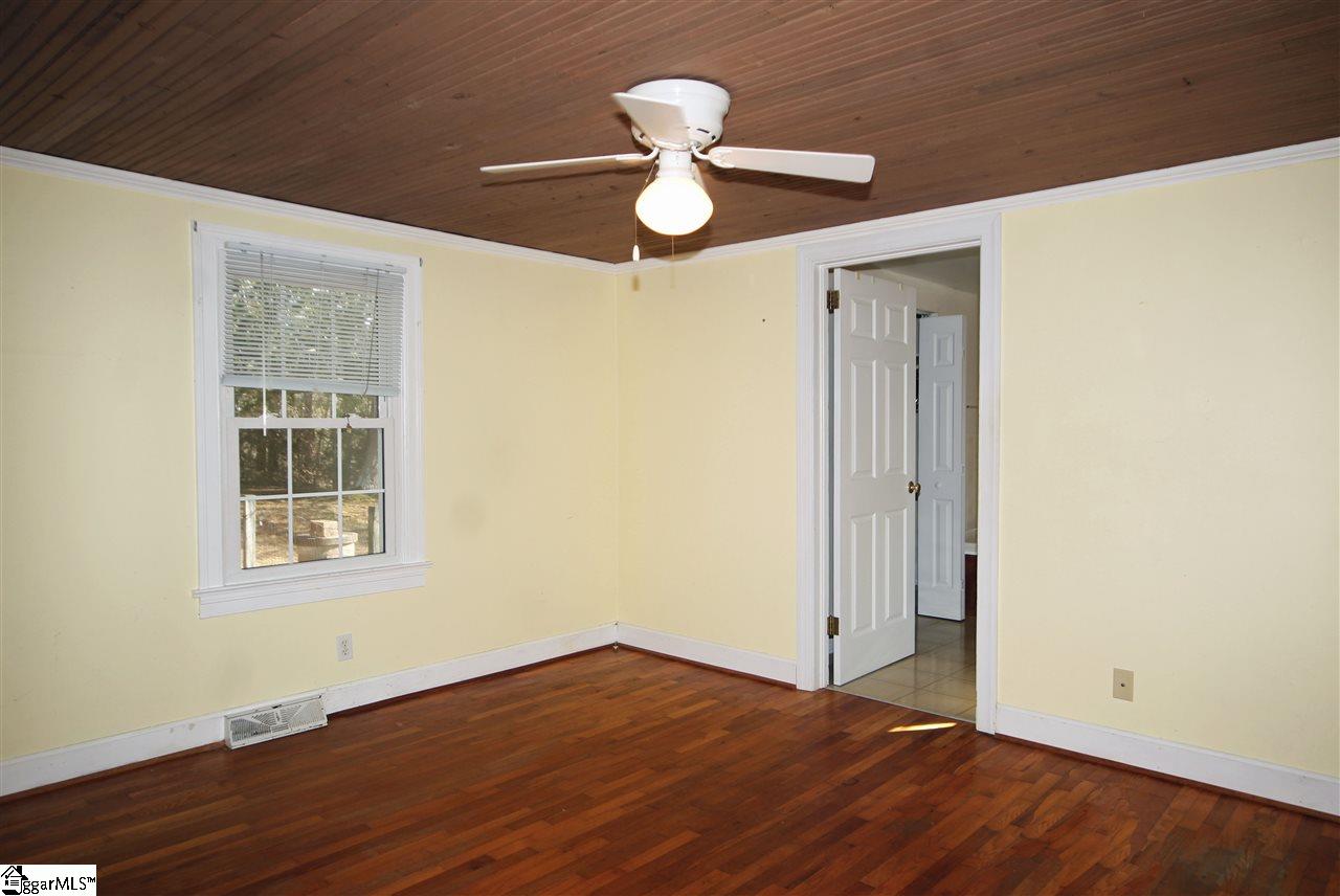 95 North Southerlin Road Travelers Rest, SC 29690 - Photo 9 of 23 Gallery Image 9