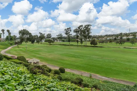 $699,999 | 2544 Navarra Drive, Unit 4, Carlsbad, CA 92009