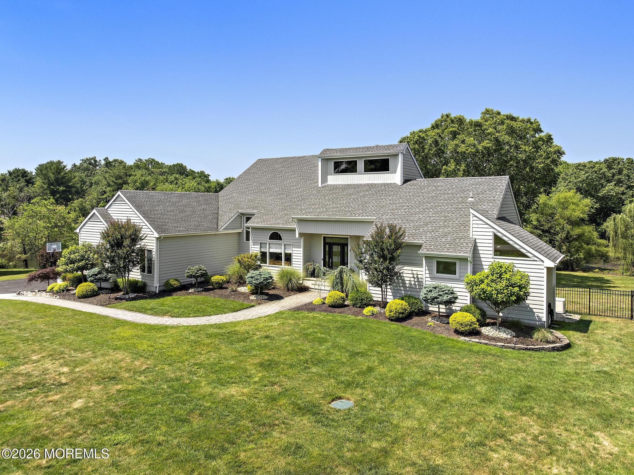 31 Highland Ridge Road Manalapan, NJ 07726 - Photo 2 of 47 31 Highland Ridge Rd (23)