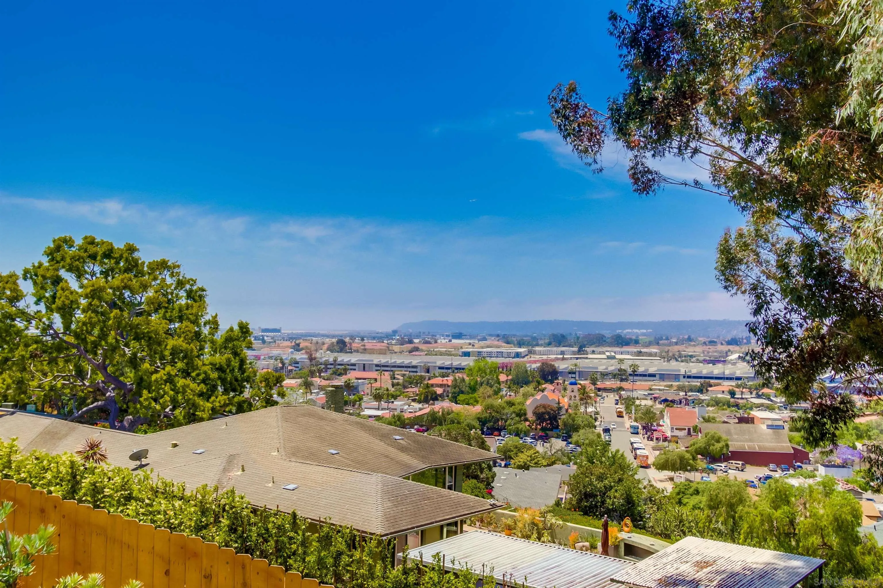 4242 Cosoy Way San Diego, CA 92110 - Photo 13 of 75