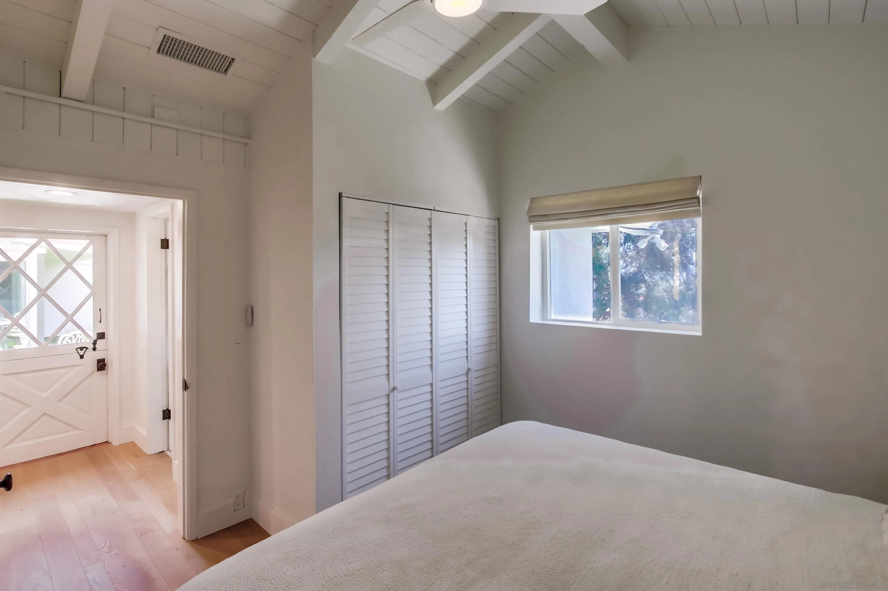 4242 Cosoy Way San Diego, CA 92110 - Photo 32 of 75