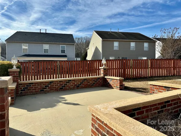 $2,300 | 4115 Rosefield Court, Charlotte, NC 28215