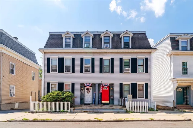 $1,800,000 | 607 East 7th Street, Boston, MA 02127