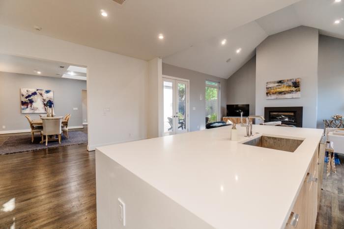 3942 Rochelle Drive Dallas, TX 75220 - Photo 6 of 28