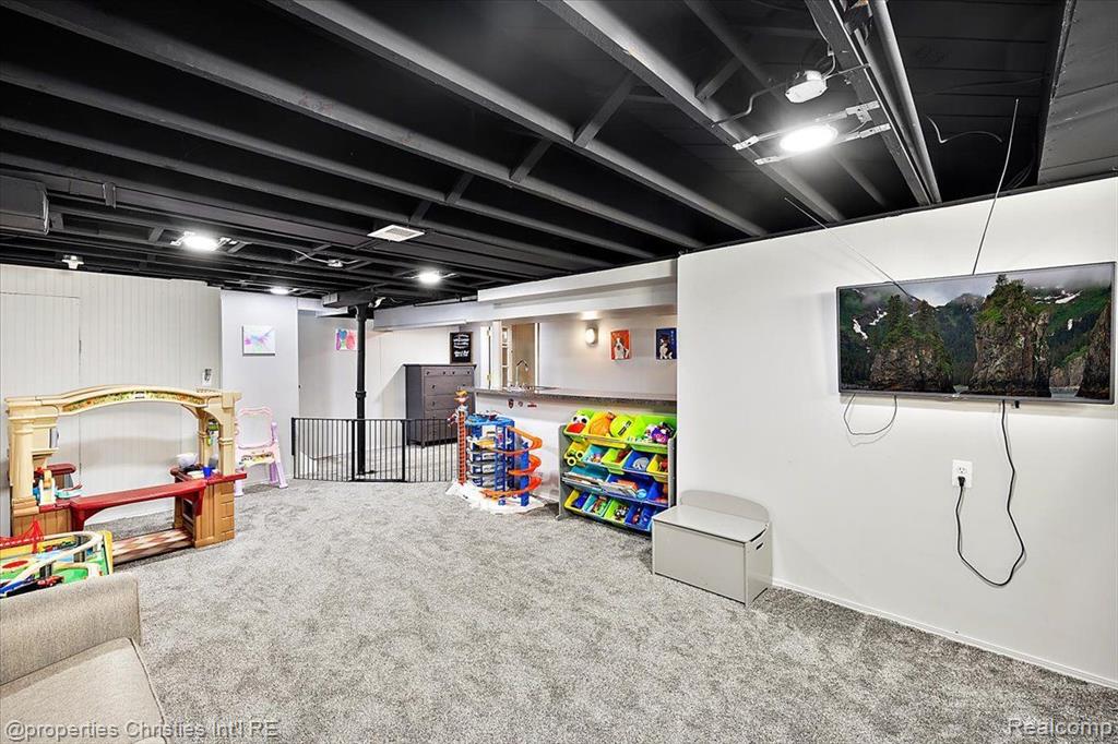 4103 Grandview Road Royal Oak, MI 48073 - Photo 22 of 30