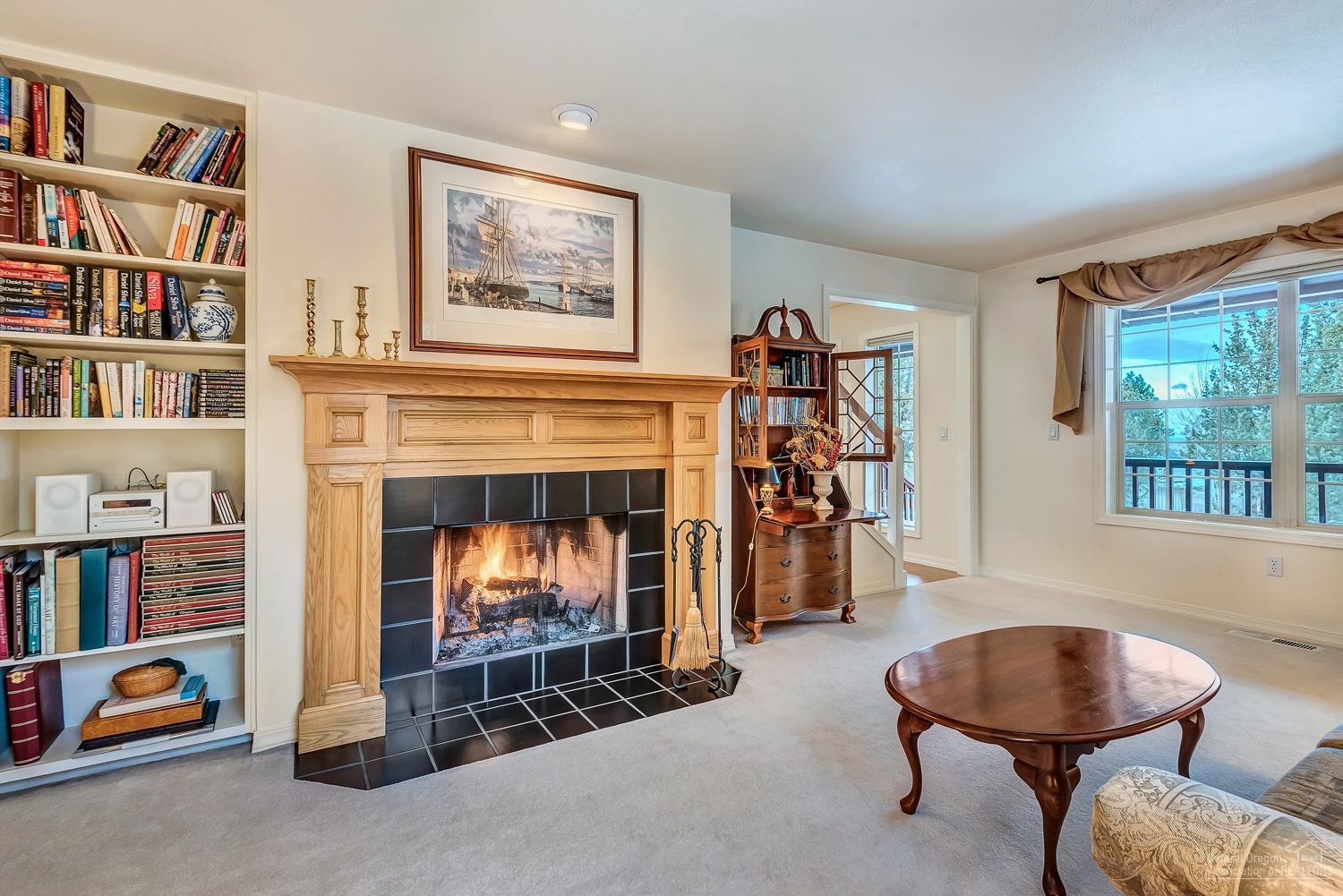 3648 Northwest Falcon Ridge Bend, OR 97703 - Photo 4 of 23 Additional Photo