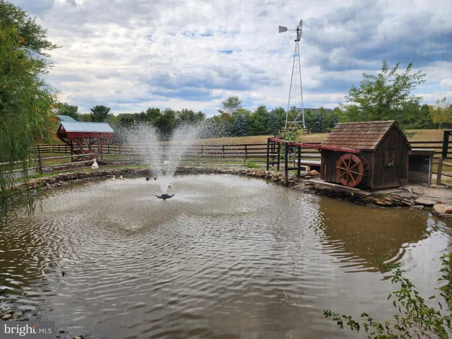 $830,000 | 14847 White Oak Ridge, Hancock, MD 21750