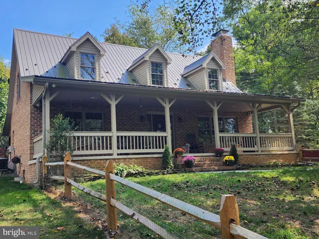 $830,000 | 14847 White Oak Ridge, Hancock, MD 21750