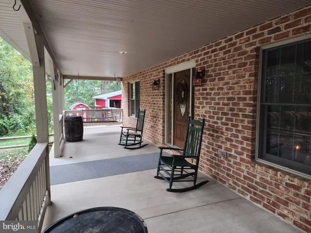 $830,000 | 14847 White Oak Ridge, Hancock, MD 21750