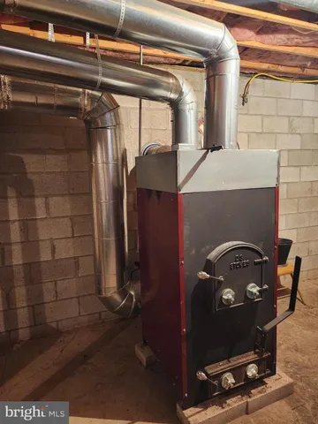 $830,000 | 14847 White Oak Ridge, Hancock, MD 21750