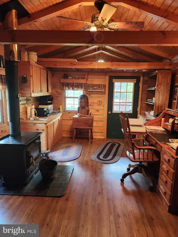 $830,000 | 14847 White Oak Ridge, Hancock, MD 21750