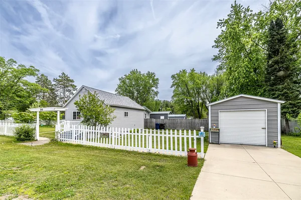 $150,000 | 310 East 3rd Street, Black River Falls, WI 54615