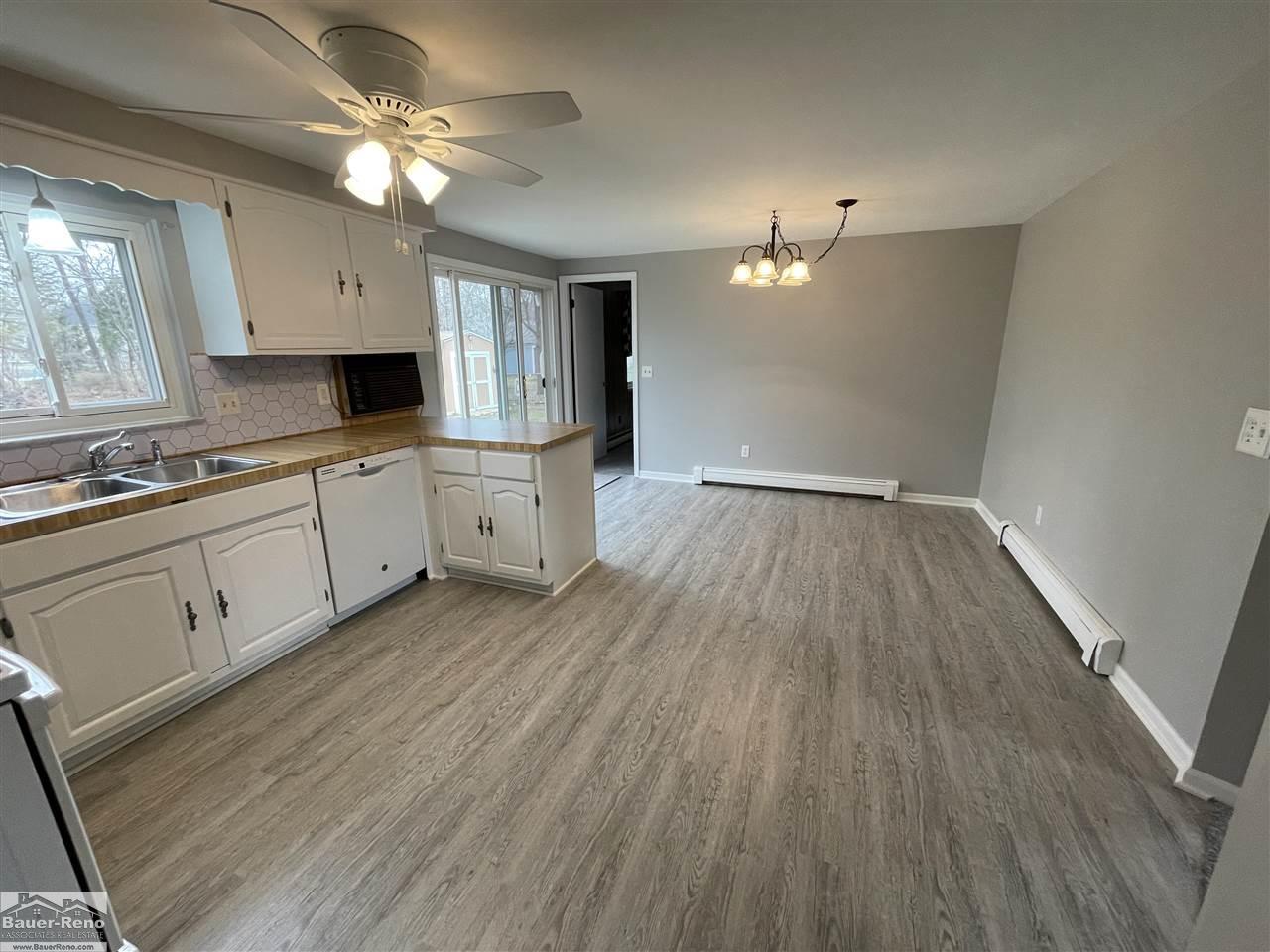 3295 Simpson Road Fort Gratiot, MI 48059 - Photo 8 of 27