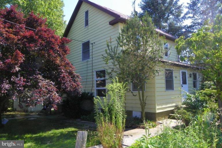 3831 Maple Grove Road Hampstead, MD 21074 - Photo 1 of 29 Exterior (Main)