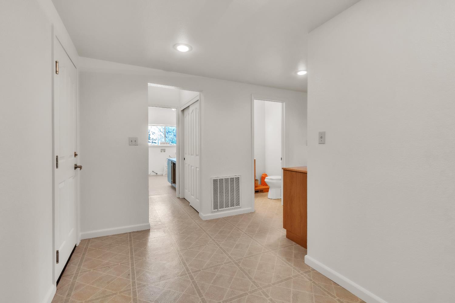 19665 Eagle Ridge Road Foresthill, CA 95631 - Photo 29 of 39 a view of a hallway with wooden shelves
