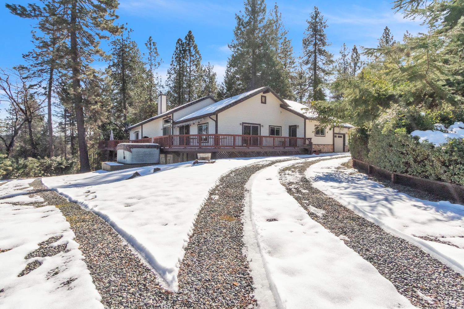 19665 Eagle Ridge Road Foresthill, CA 95631 - Photo 31 of 39 a view of a house with a yard covered in snow