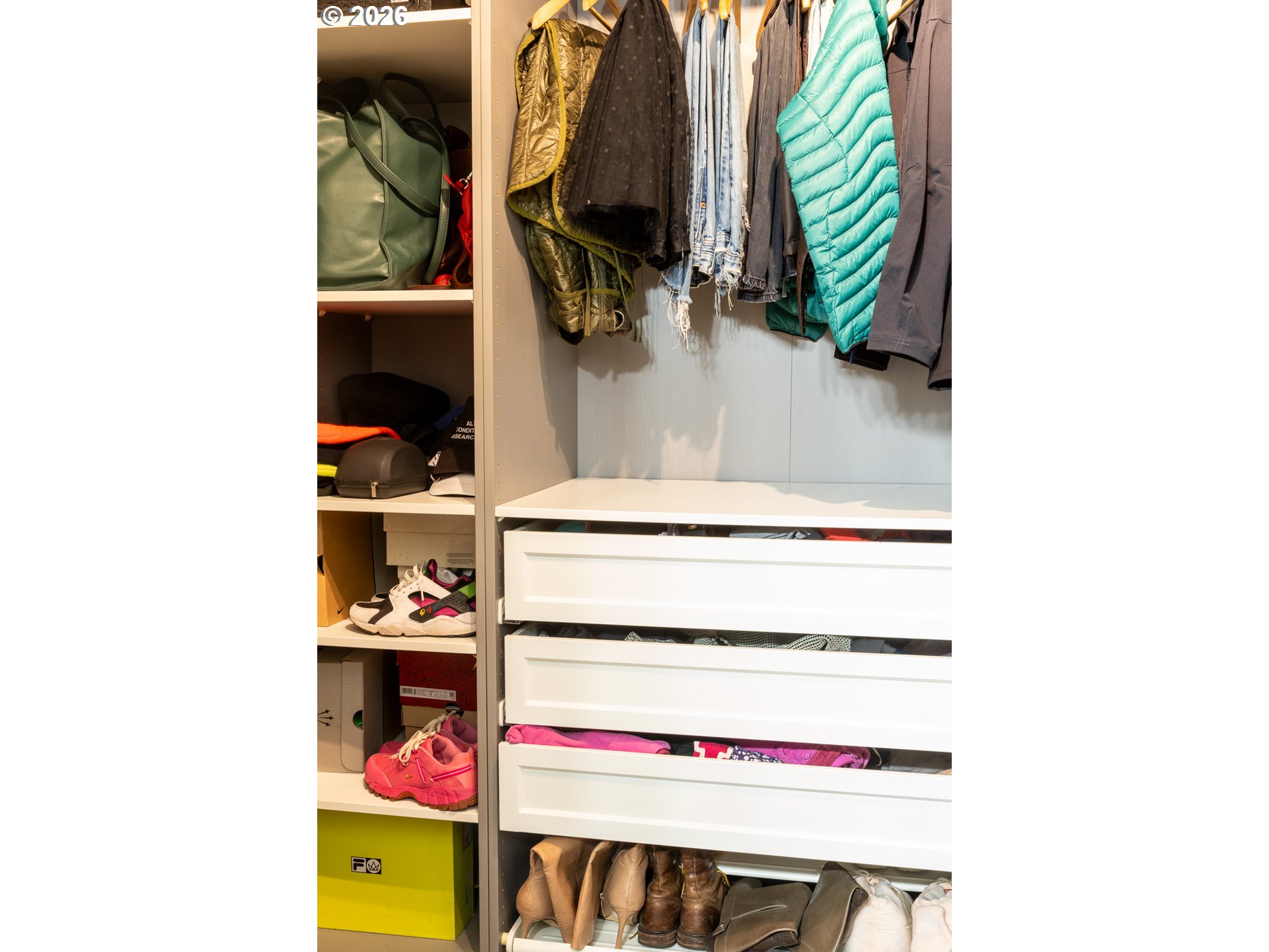 9436 Southwest Wood Parkway Portland, OR 97219 - Photo 24 of 29 Gallery Image 24
