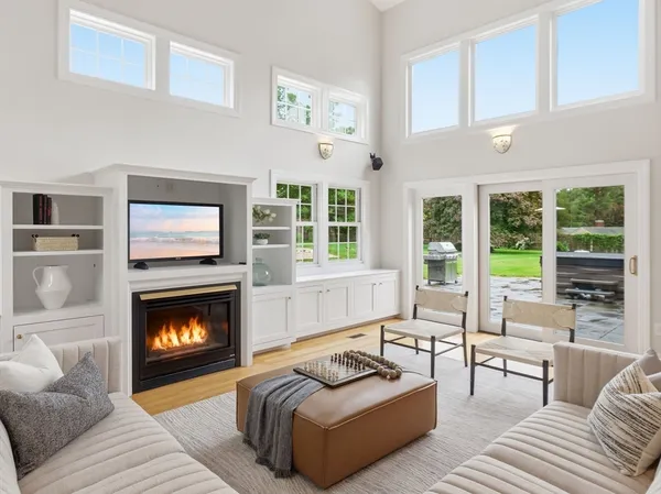 $1,699,900 | 22 Alden Road, Andover, MA 01810