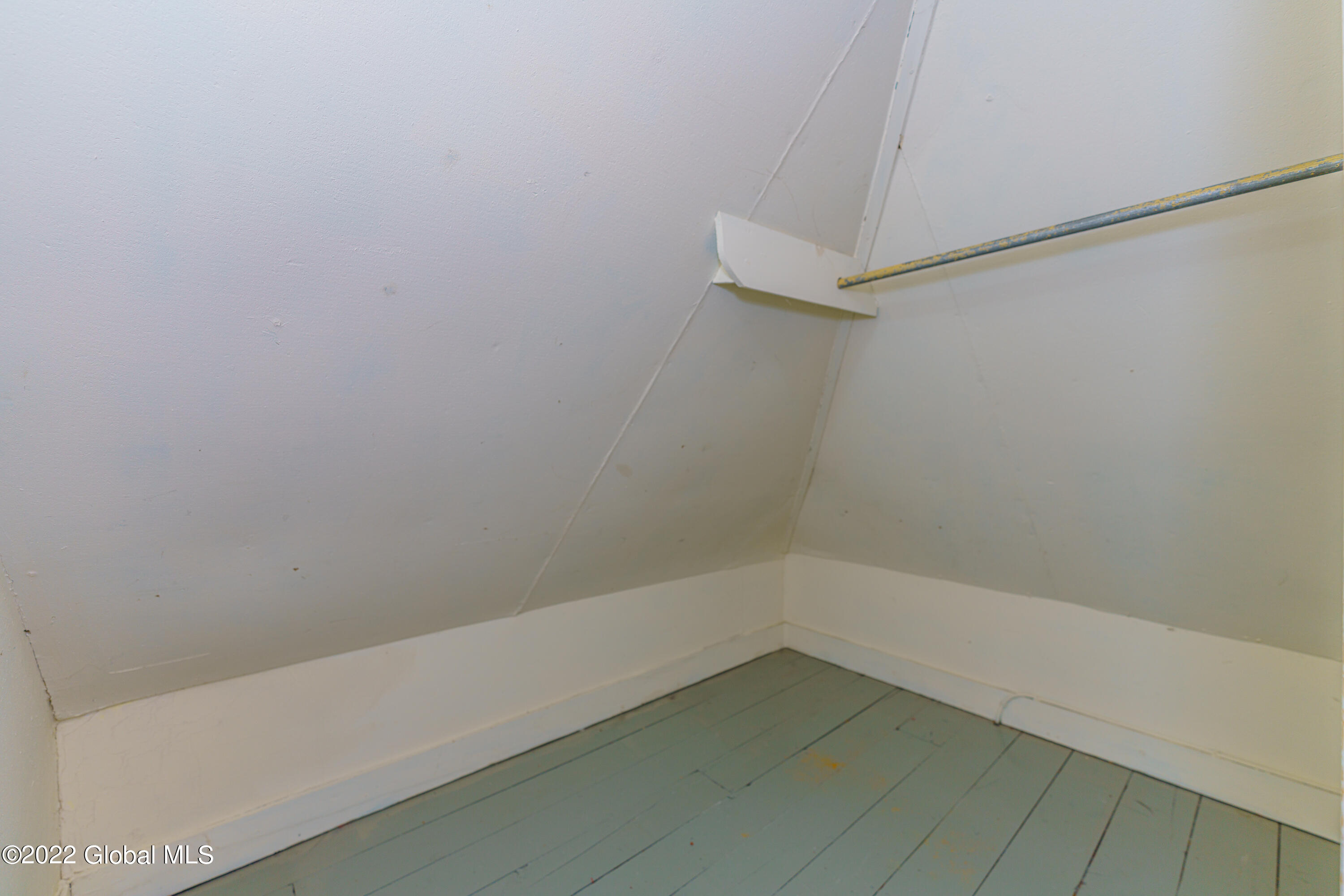1089 Ardsley Road Schenectady, NY 12308 - Photo 20 of 38 7 3rd Floor 3