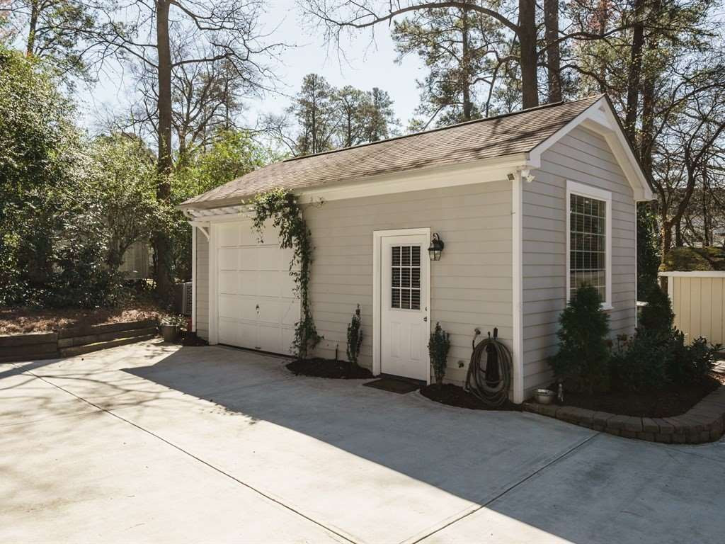 2807 Wayland Drive Raleigh, NC 27608 - Photo 22 of 24 Photo 23