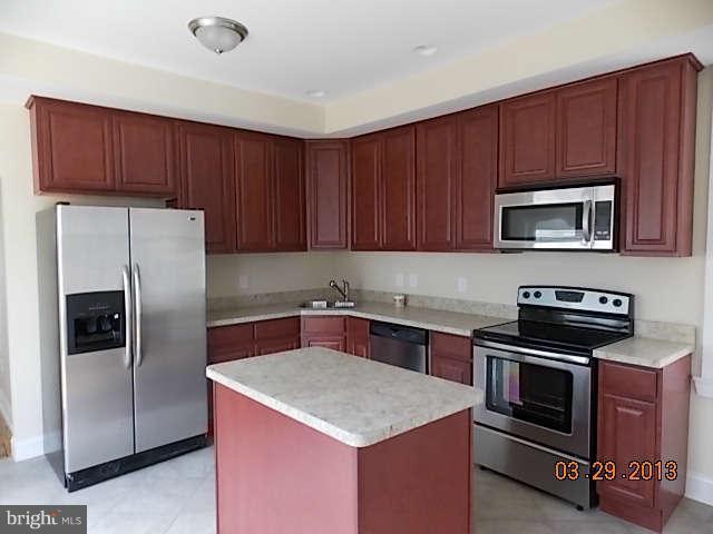 726 Deepdene Road Baltimore, MD 21210 - Photo 8 of 23 Interior (General)