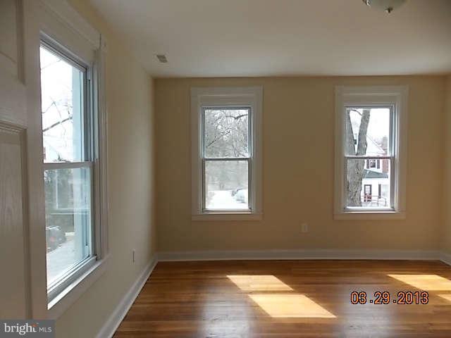 726 Deepdene Road Baltimore, MD 21210 - Photo 10 of 23 Interior (General)
