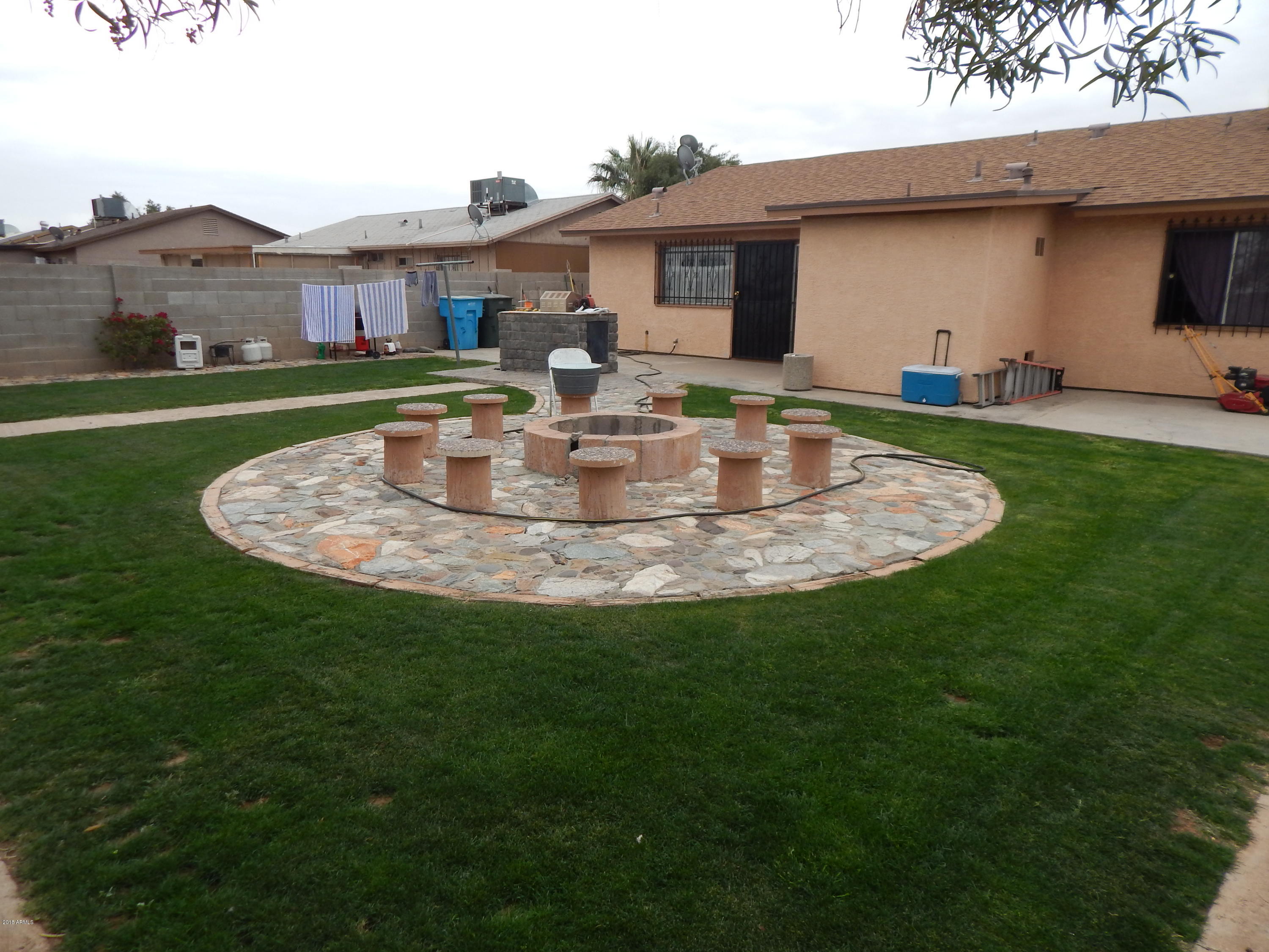 2002 West Chipman Road Phoenix, AZ 85041 - Photo 8 of 11 DSCN3026