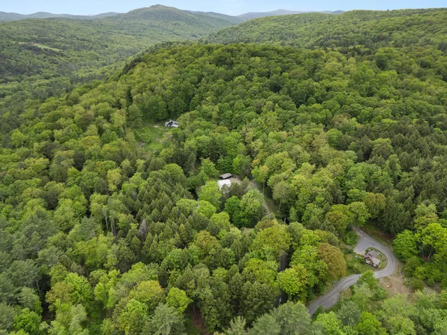 $1,450,000 | 515 Shattuck Hill Road, Unit 515 513 & 511, West Windsor, VT 05062