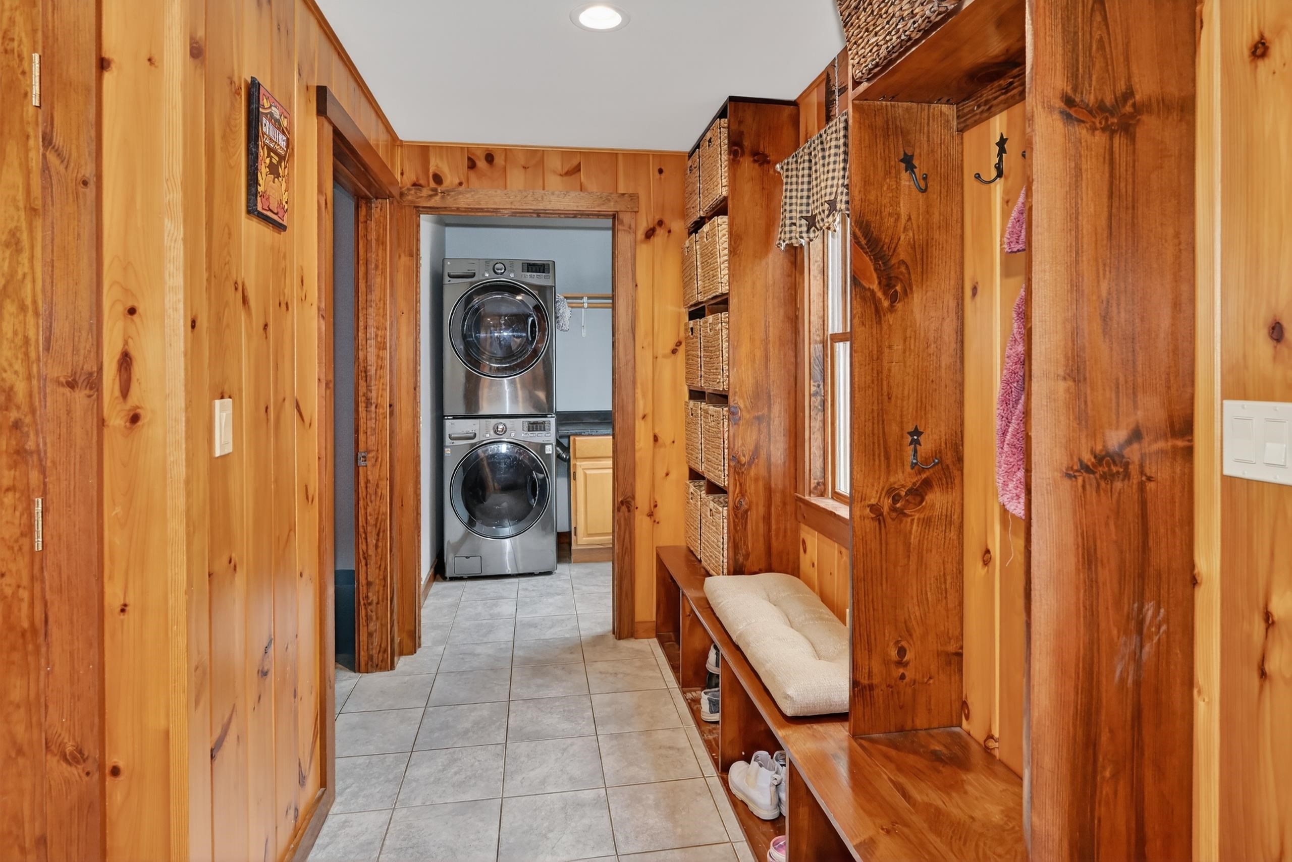 216 High Ridge Lane Thetford, VT 05043 - Photo 12 of 47 Gallery Image 12