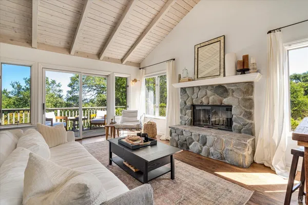 $1,295,000 | 4456 Grove Street, Sonoma, CA 95476