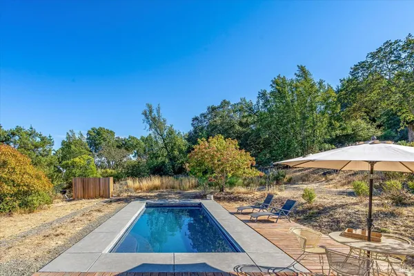$1,295,000 | 4456 Grove Street, Sonoma, CA 95476