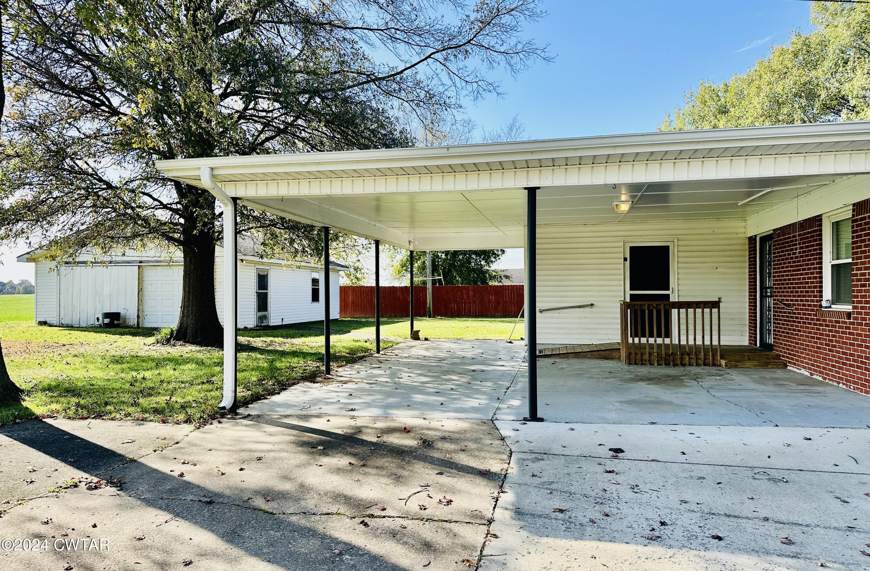 925 McKnight Street Rutherford, TN 38369 - Photo 5 of 23 a view of a house with backyard