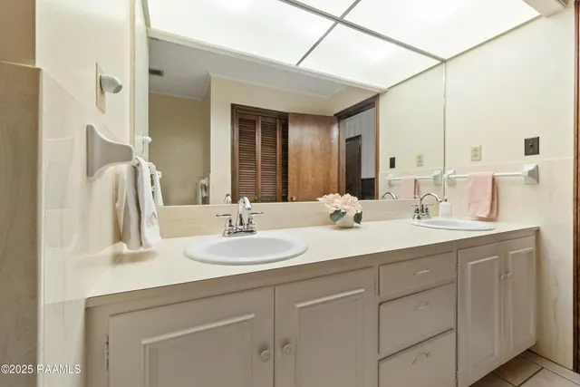 $599,000 | 2111 Main Highway, Arnaudville, LA 70512