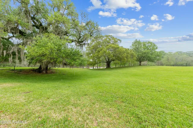 $599,000 | 2111 Main Highway, Arnaudville, LA 70512